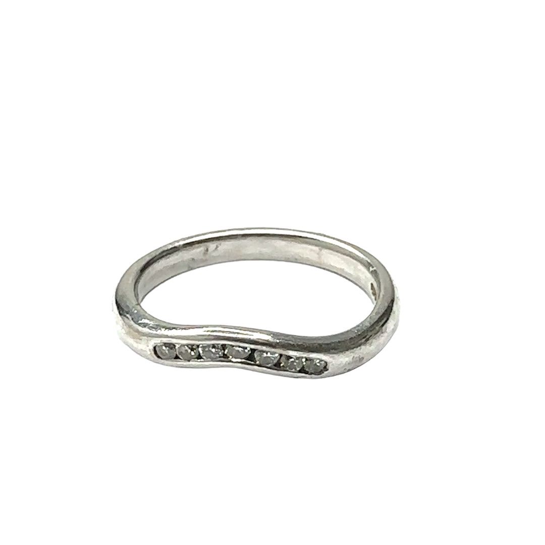 18ct white gold diamond 0.20ct wishbone ring