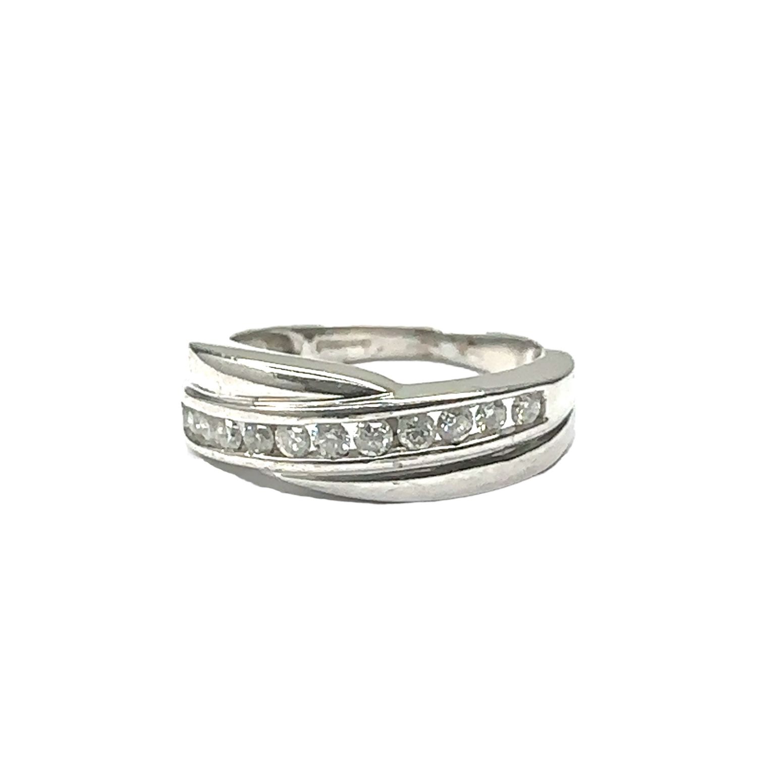 9ct white gold diamond 0.50 ring