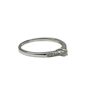 9ct white gold diamond 0.10ct  single set centre ring