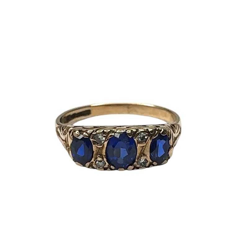 9ct yellow gold diamond 0.05ct and sapphire ring