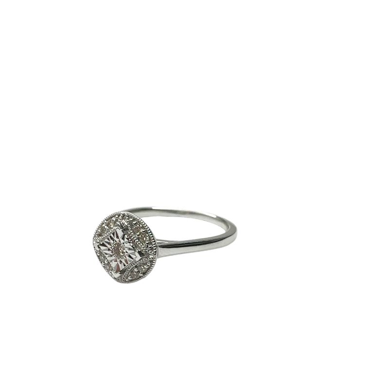 9ct white gold diamond 0.10ct illusion ring
