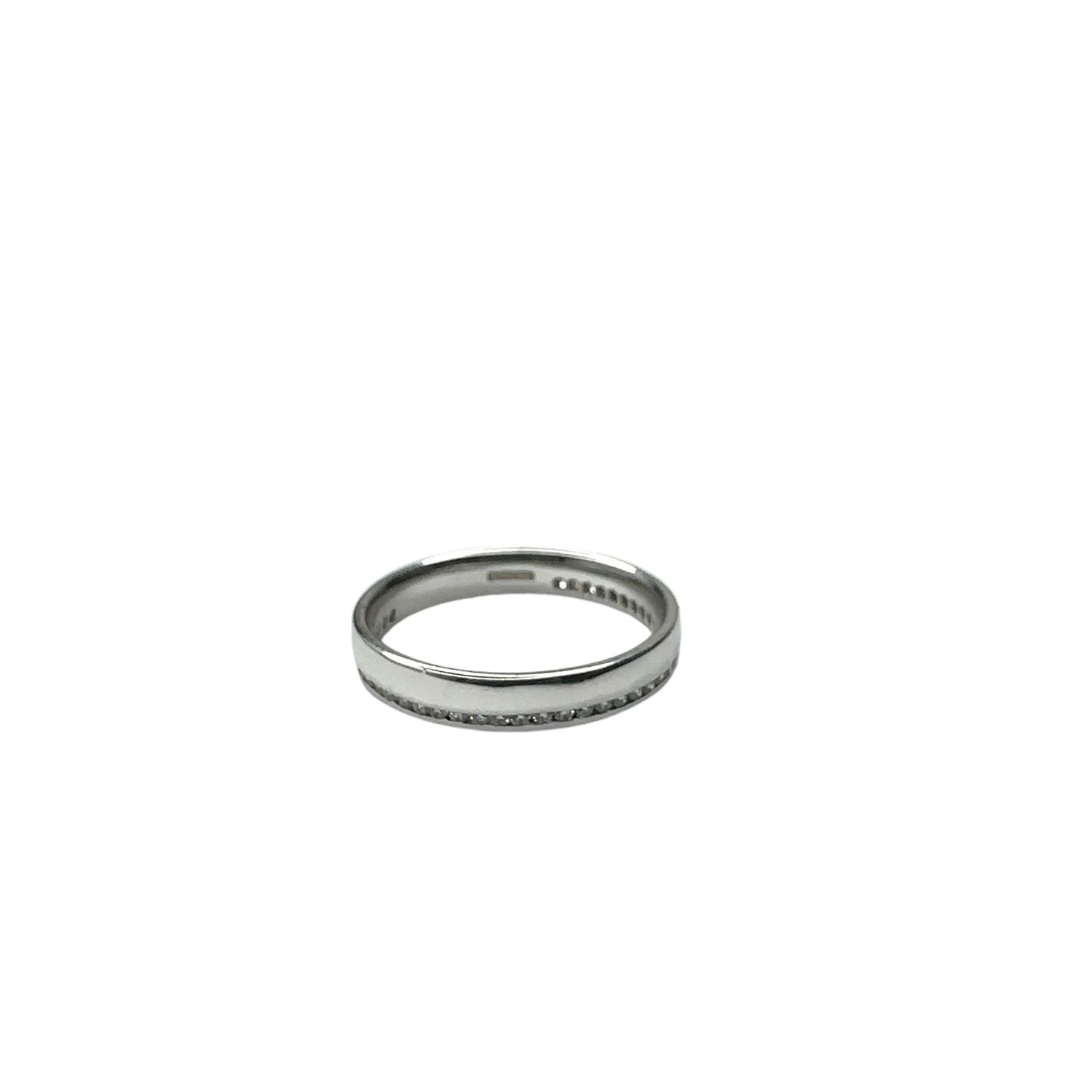 18ct white gold diamond 0.10ct half eternity ring