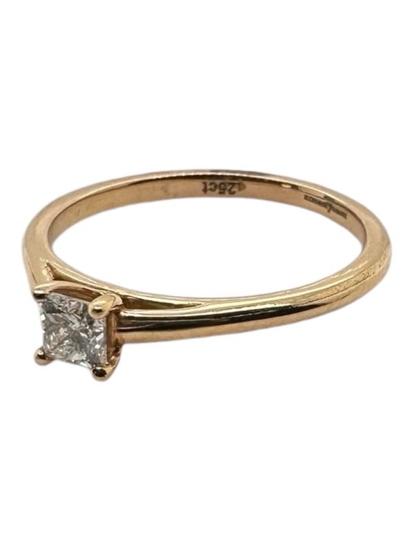 0.15ct Diamond Ring STE888