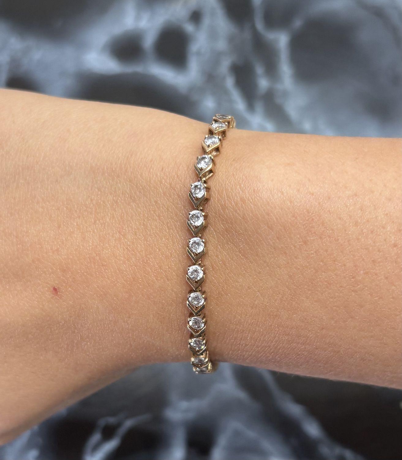 14ct yellow gold CZ bracelet
