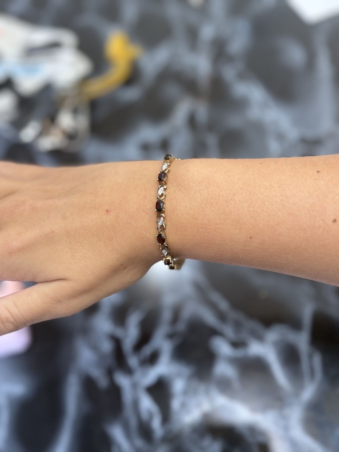 9ct yellow gold diamond and garnet bracelet