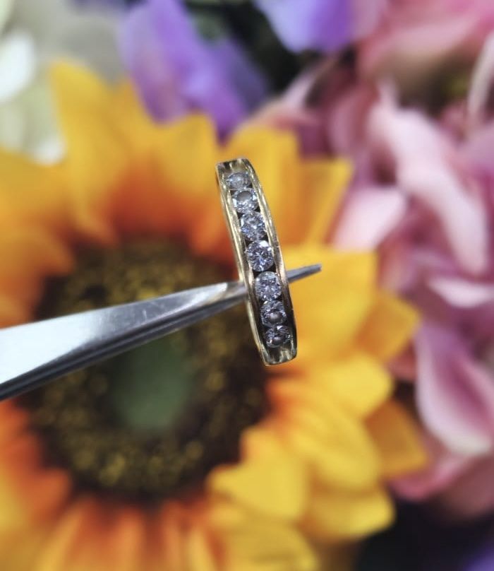 18ct yellow gold diamond Channel set half ET,