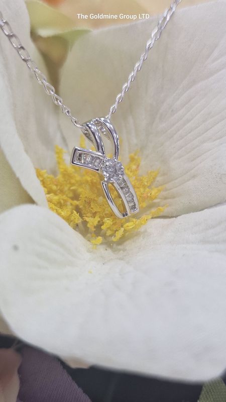 Diamond Bow STU1