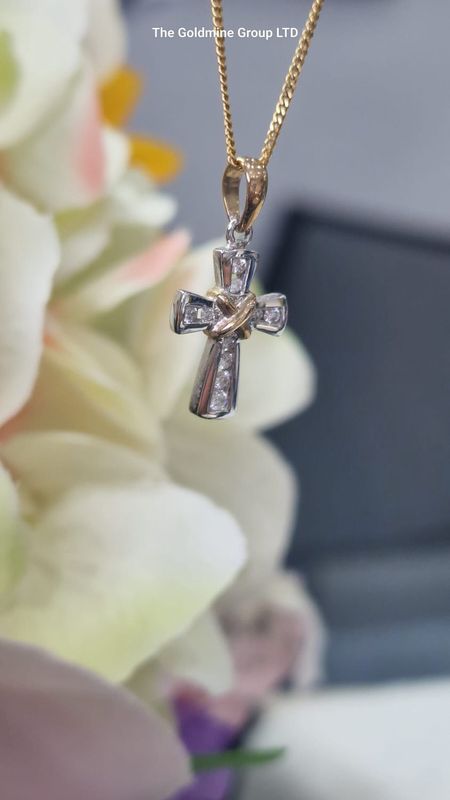 Daimond Cross Necklace MLS251