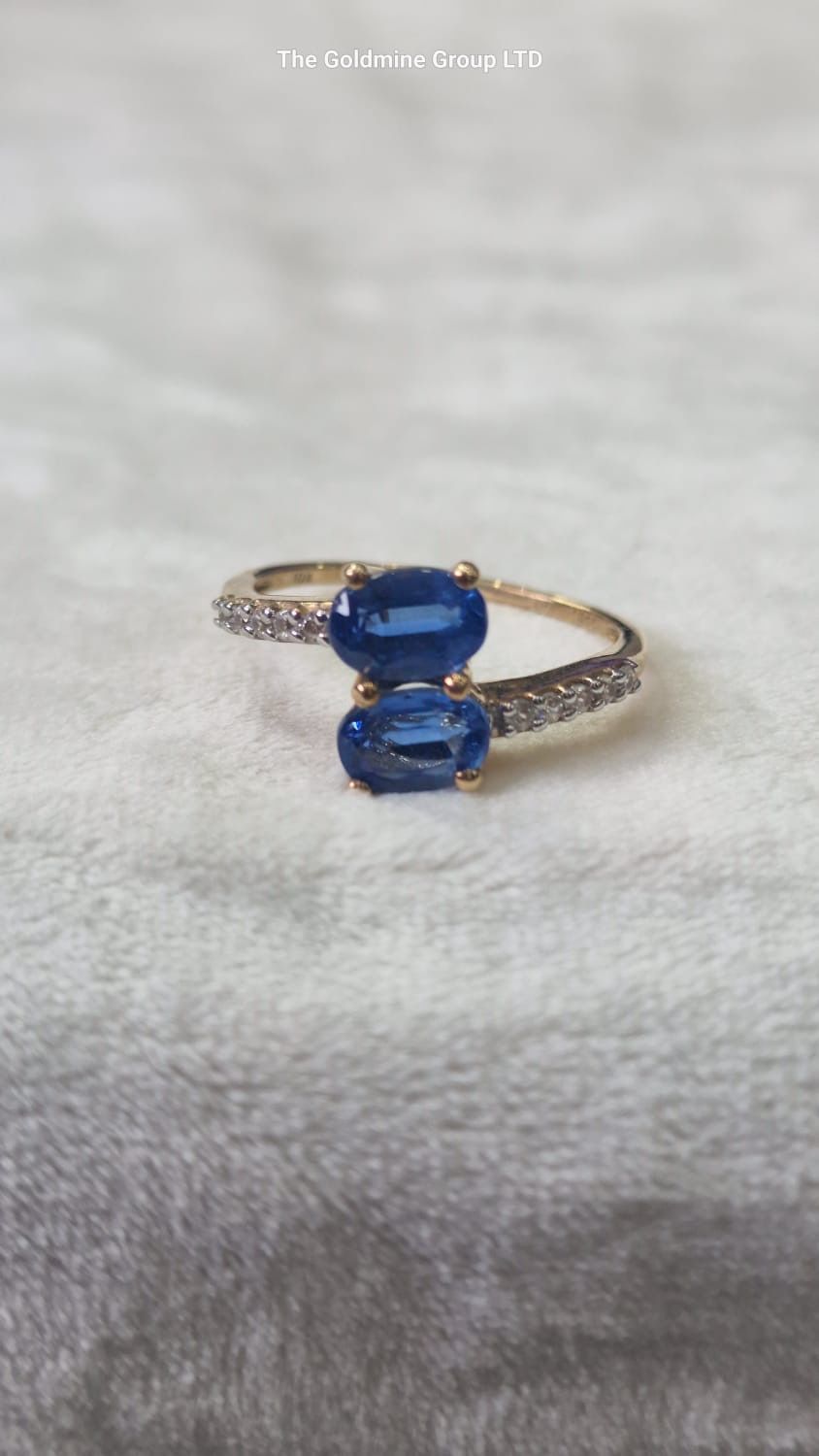 Yellow gold Tanzanite/ Diamond Ring MLS261