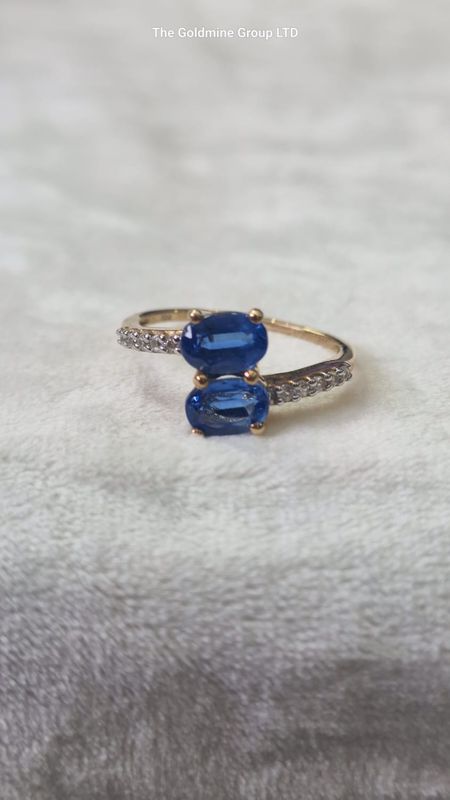 Tanzanite &amp; Diamond Ring MLS261