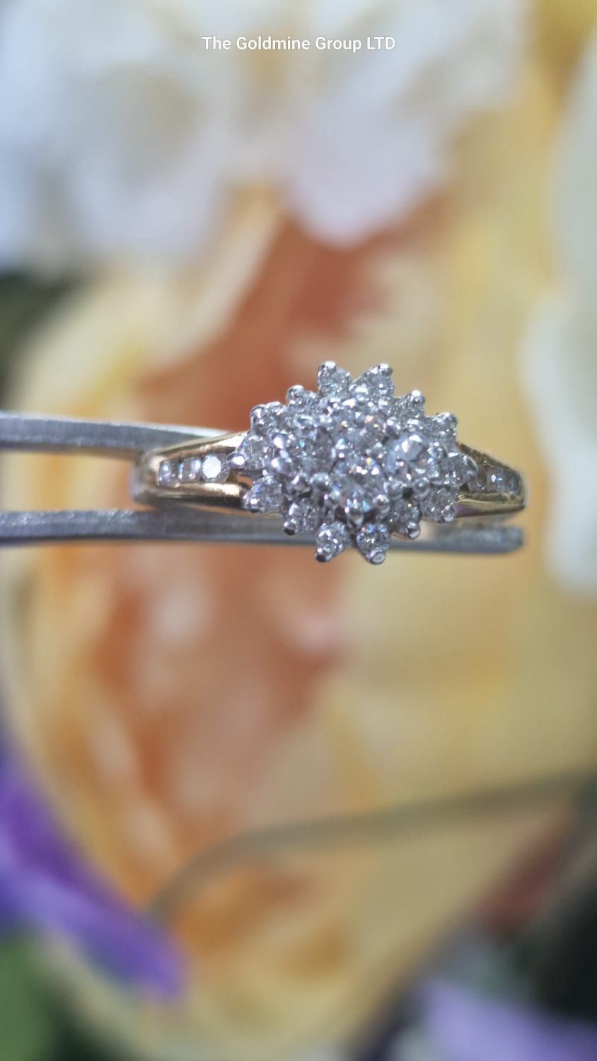 Yellow Gold Cluster Diamond Ring STU379