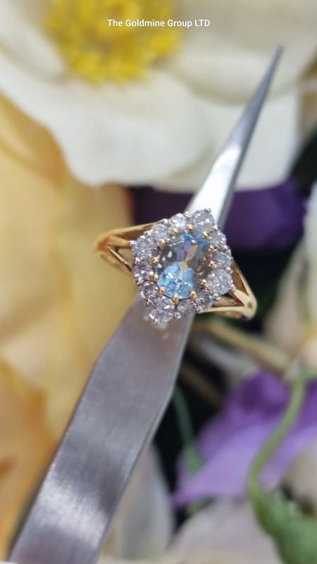 Aquamarine &amp; Diamond Ring STU381