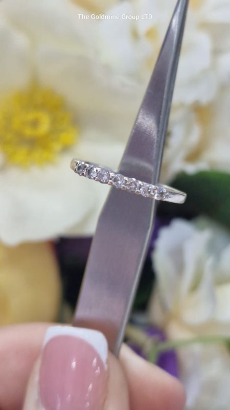 Seven-Stone Diamond Ring MLS57