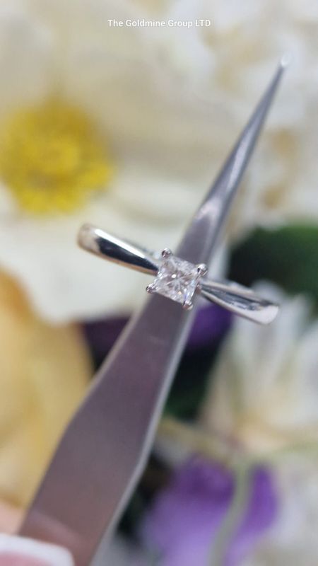 Princess Cut Engagement Ring MLS56
