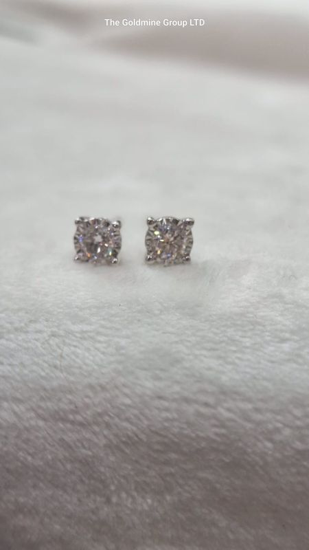 Diamond Stud Earrings MLS245