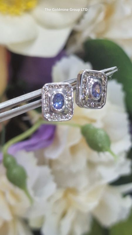 Diamond/Amethsyt Stud Earrings MLS228