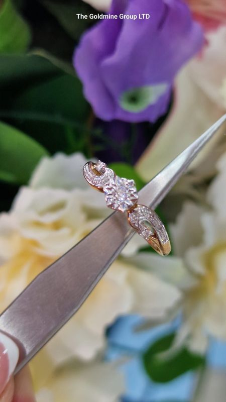 Diamond Flower Style Ring STU407