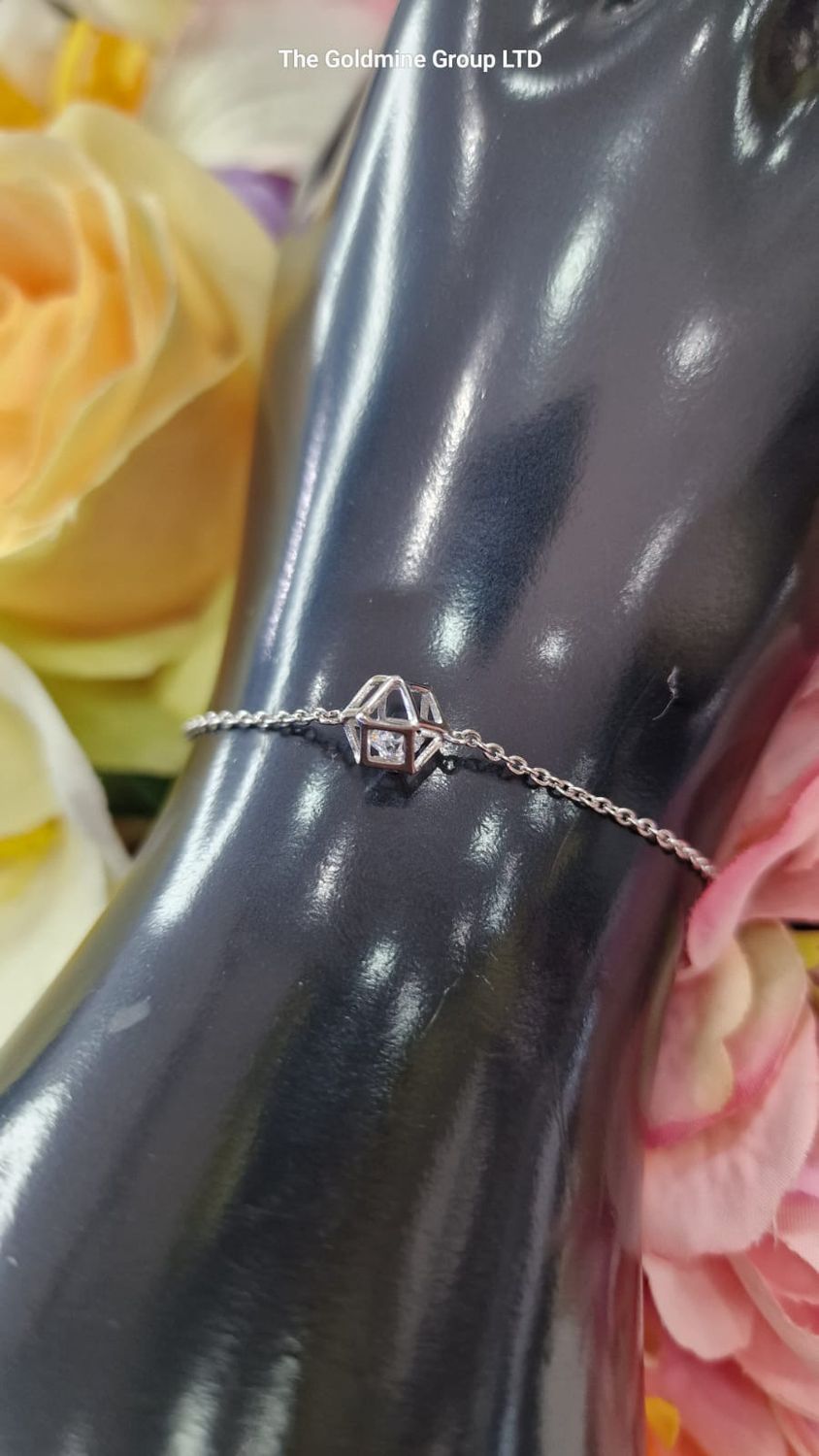 Silver &quot;Geometric&quot; Bracelet STEK3