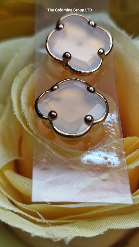 Rose Gold stone set clove earrings RC0