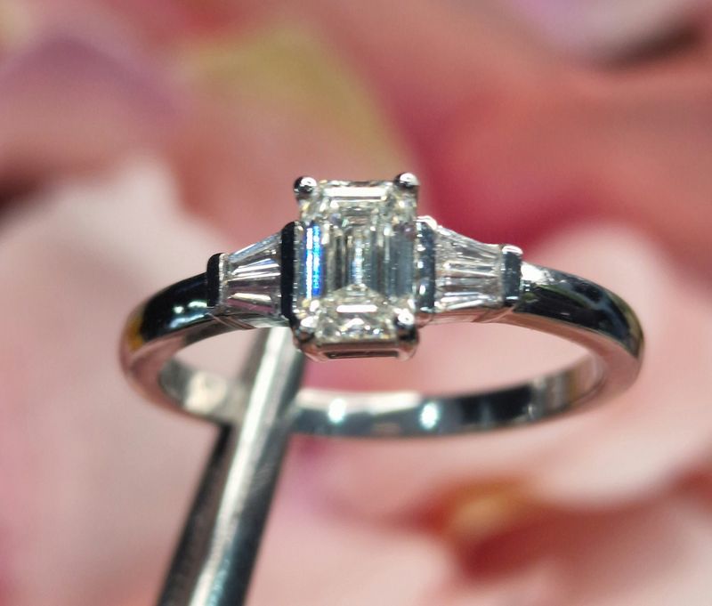 Emerald Cut Diamond Engagement Ring ALI1