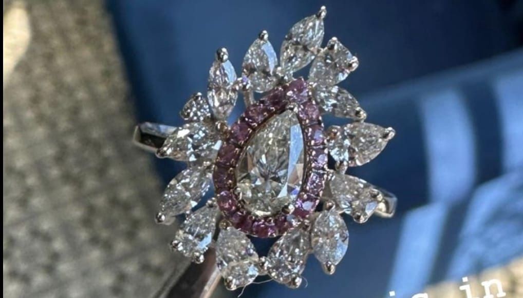 Pear Cut Diamond Ring ALI2