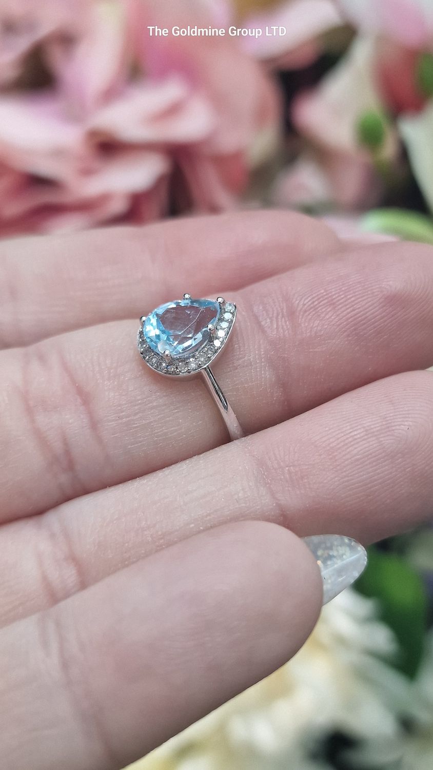 Aquamarine &amp; Diamond Ring RCPC4