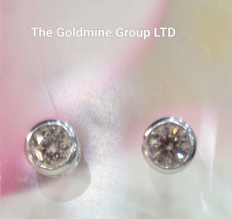 Diamond Rubover Stud Earrings MLS147