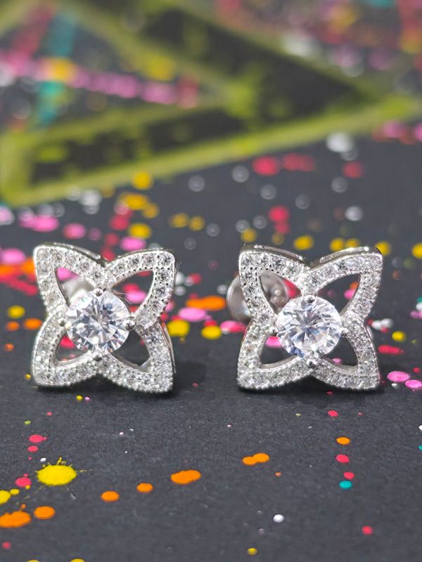 Silver Flower stud earrings CZ set GV0108