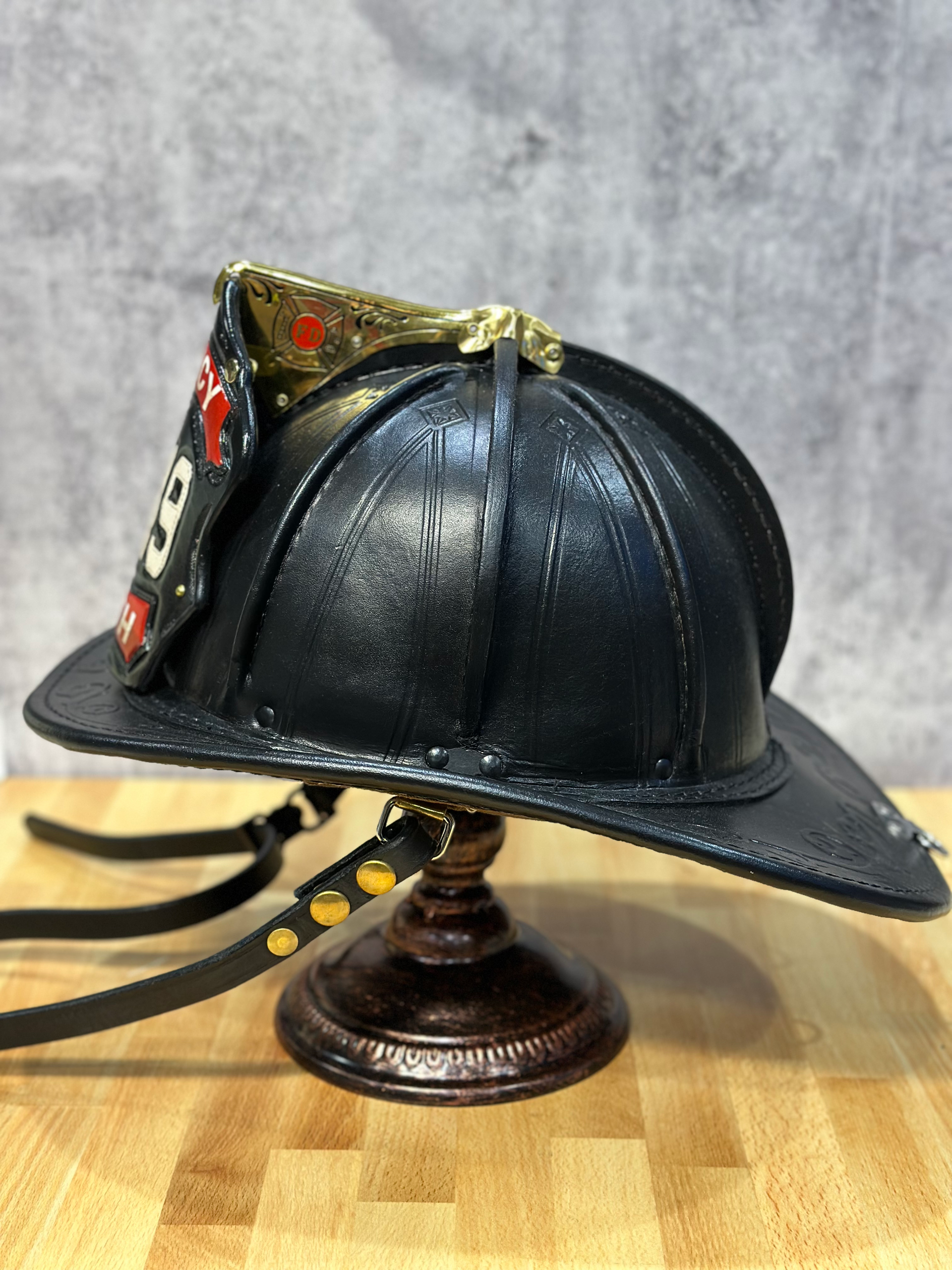 Legacy 1849 Presentation Leather Helmet