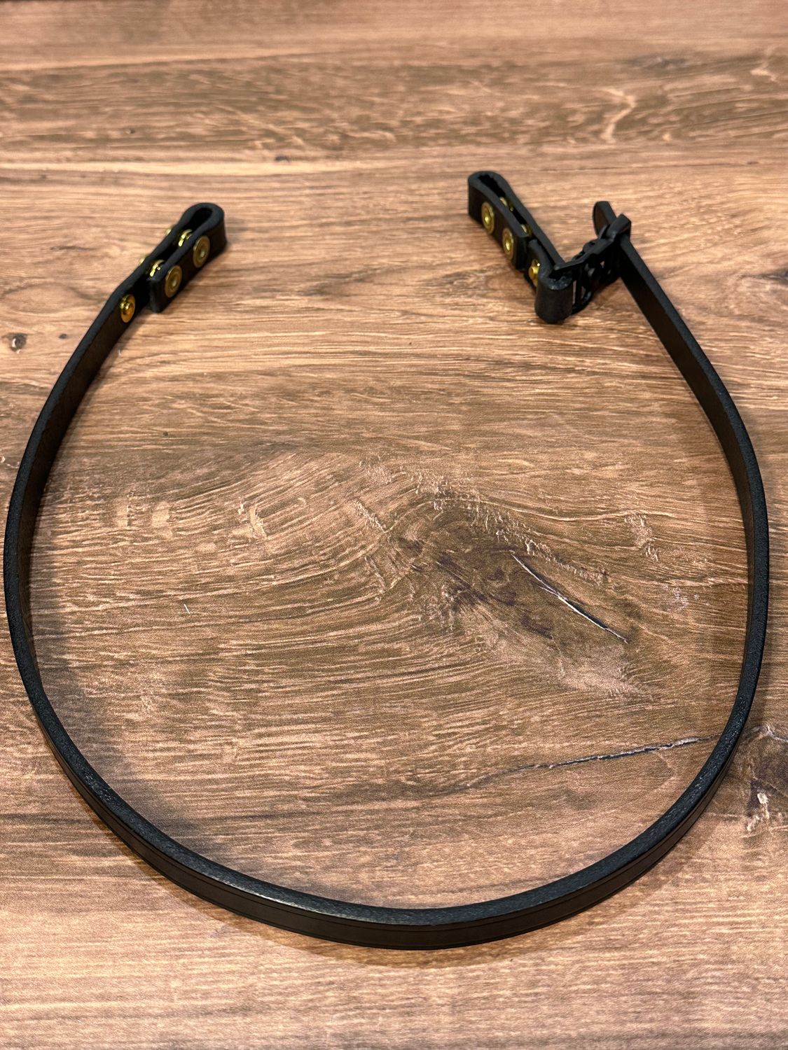 WCLCSBRASSNQR – Leather Chinstrap with Snaps - No Quick Release