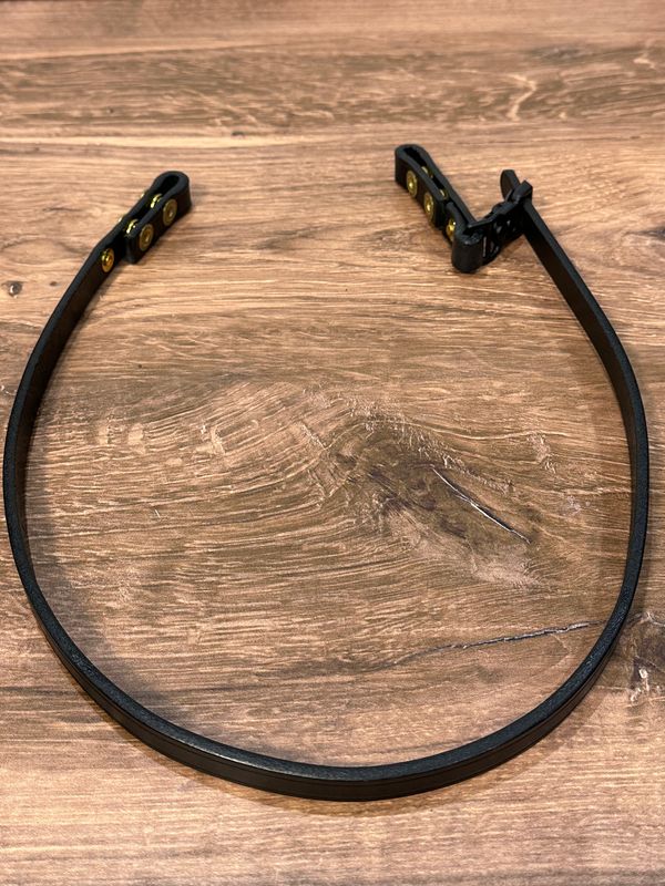 WCLCSBRASSNQR – Leather Chinstrap with Snaps - No Quick Release