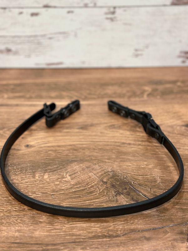 WCLCSBLKWQR – Leather Chinstrap with Snaps - Quick Release