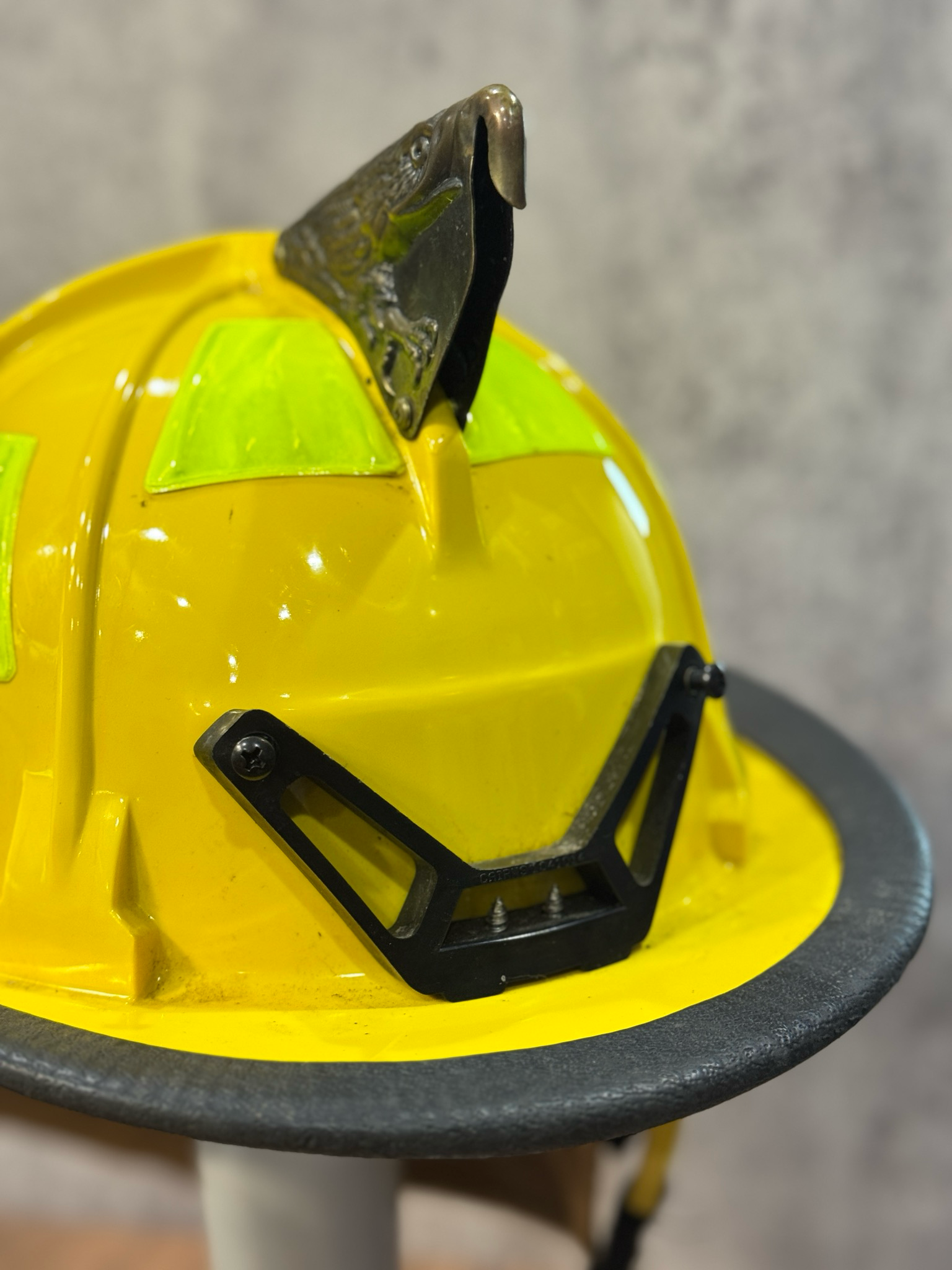 WCME - Shield Screws  for composite helmets 