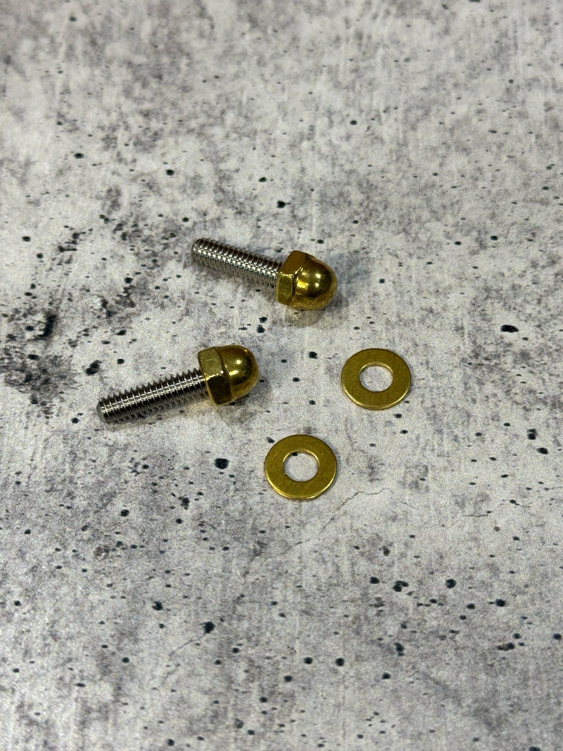WCBRAK - Acorn kit brass for composite helmets 