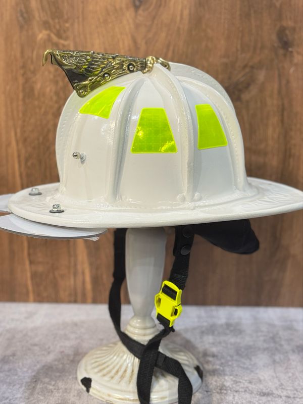 WCNYMW- 2025 New Yorker Boston Bend - MEDIUM with short rear brim