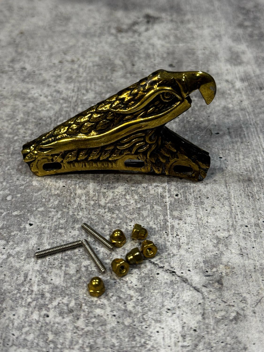 WCB2CE - Ben 2 carved eagle 