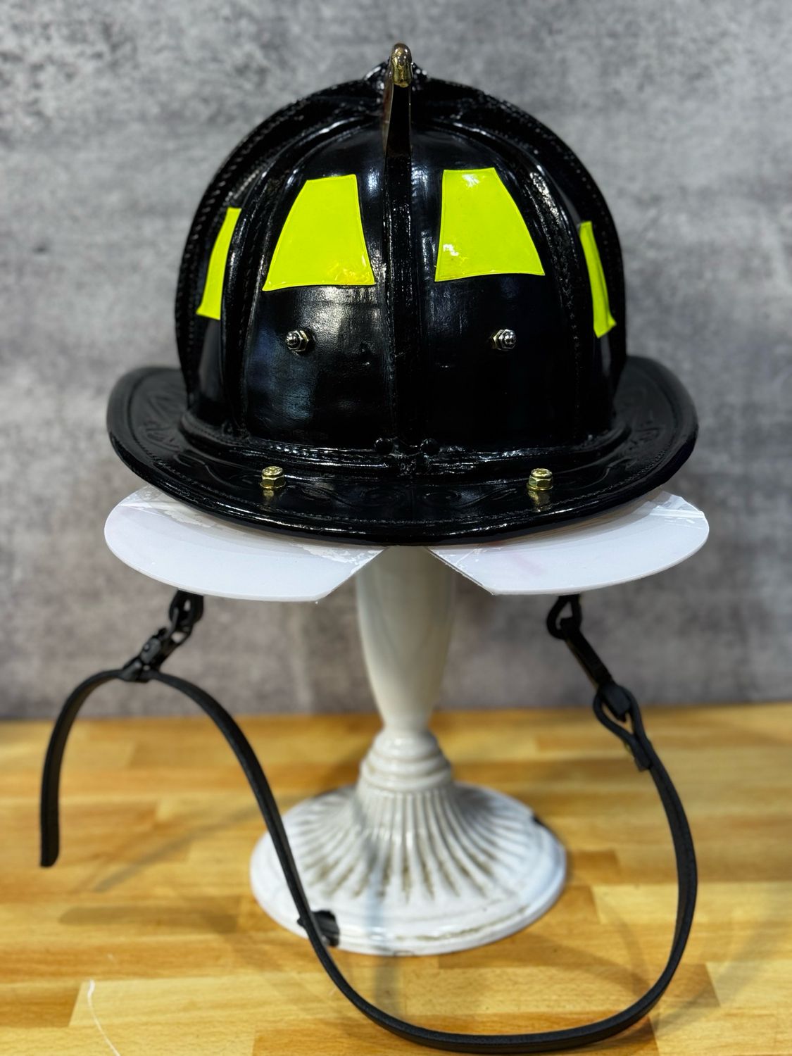 1994 New Yorker size MEDIUM 7 1/2