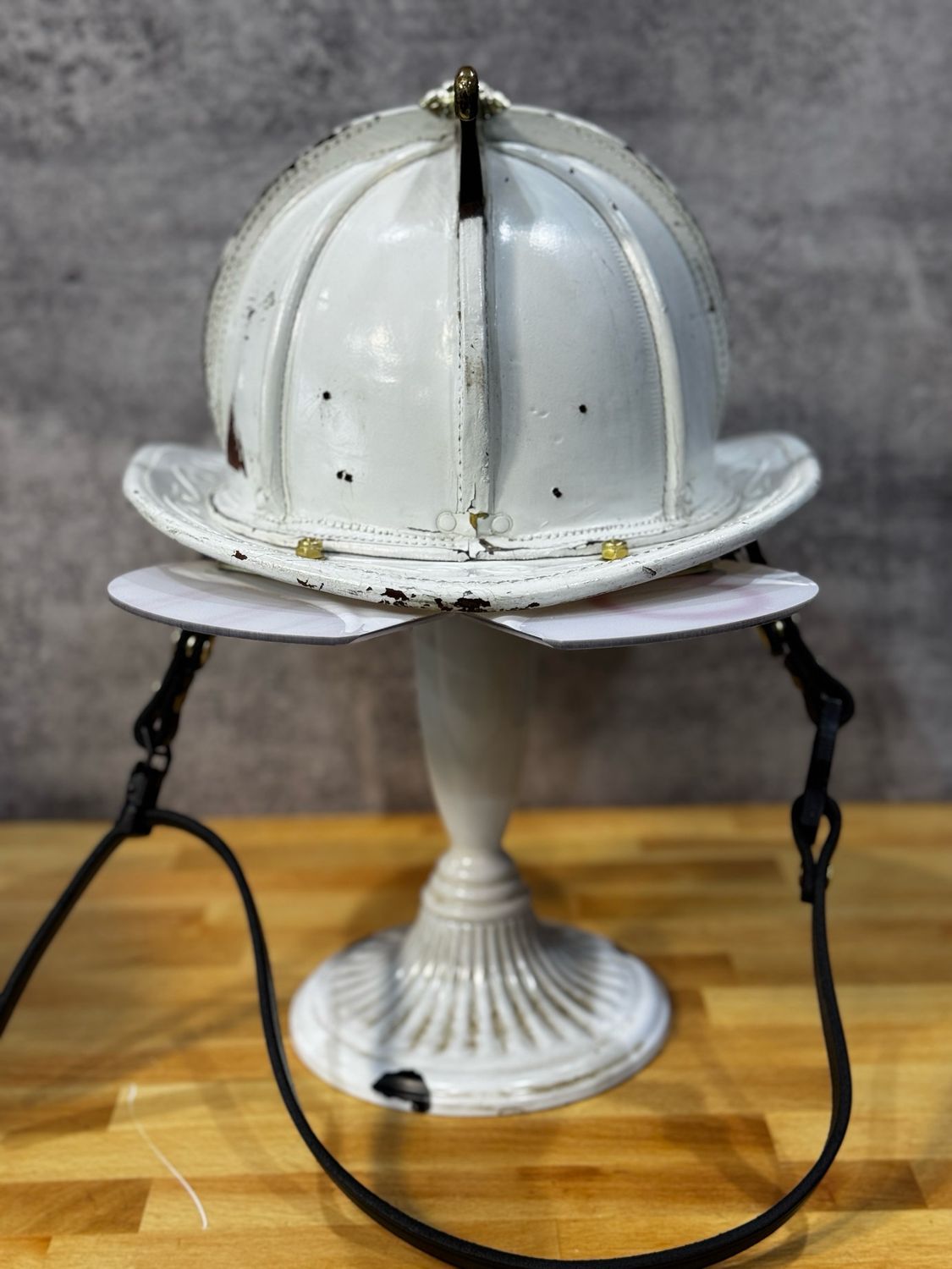 1975/76 New Yorker size MEDIUM up to 7 1/2