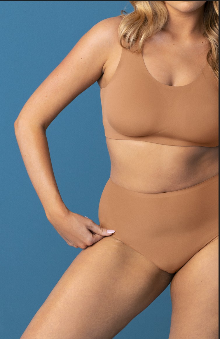 Smoothease Cinnamon  Invisible Stretch Slips One size XS - XL