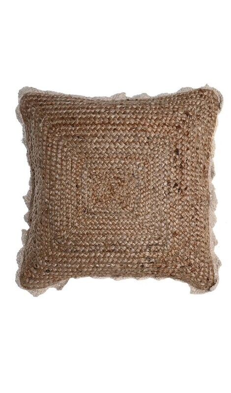 COJIN YUTE CON RIBETE MACRAME MARRON