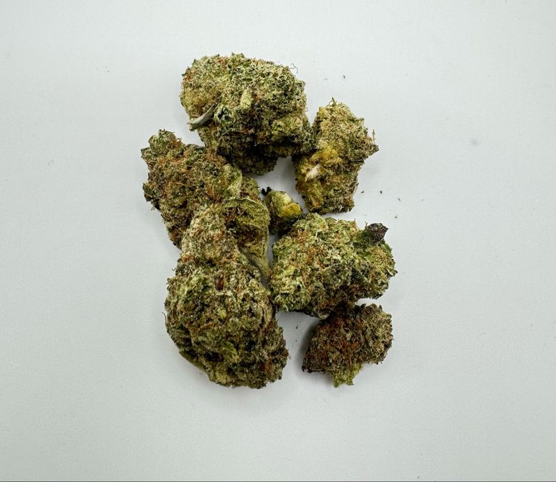 Lemon Fire (Sativa Hybrid)