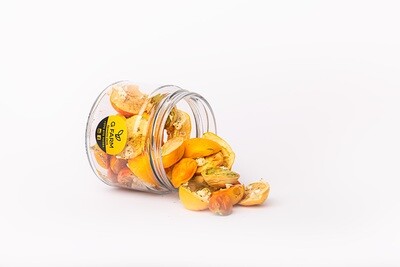 Freeze dried cherry vine tomatoes herb and garlic snack