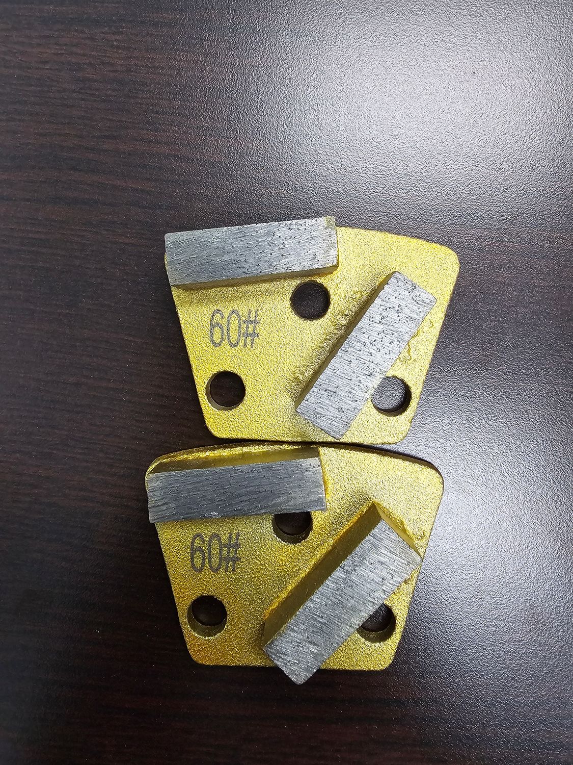 Soft Bond 2 Segment Abrasive Pads 60 Grit Wet/Dry for Hard Concrete