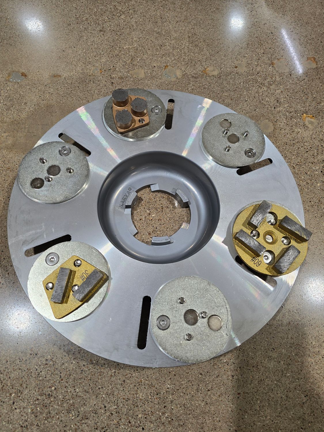 17&quot; Standard Magnetic Full Metal Diamond Pad Driver