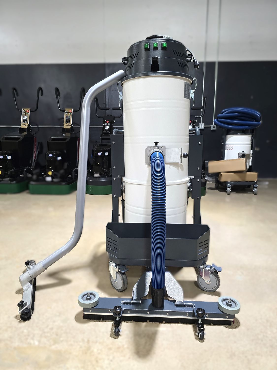 NexJetVac  3 Motor Dust/Water Vacuum