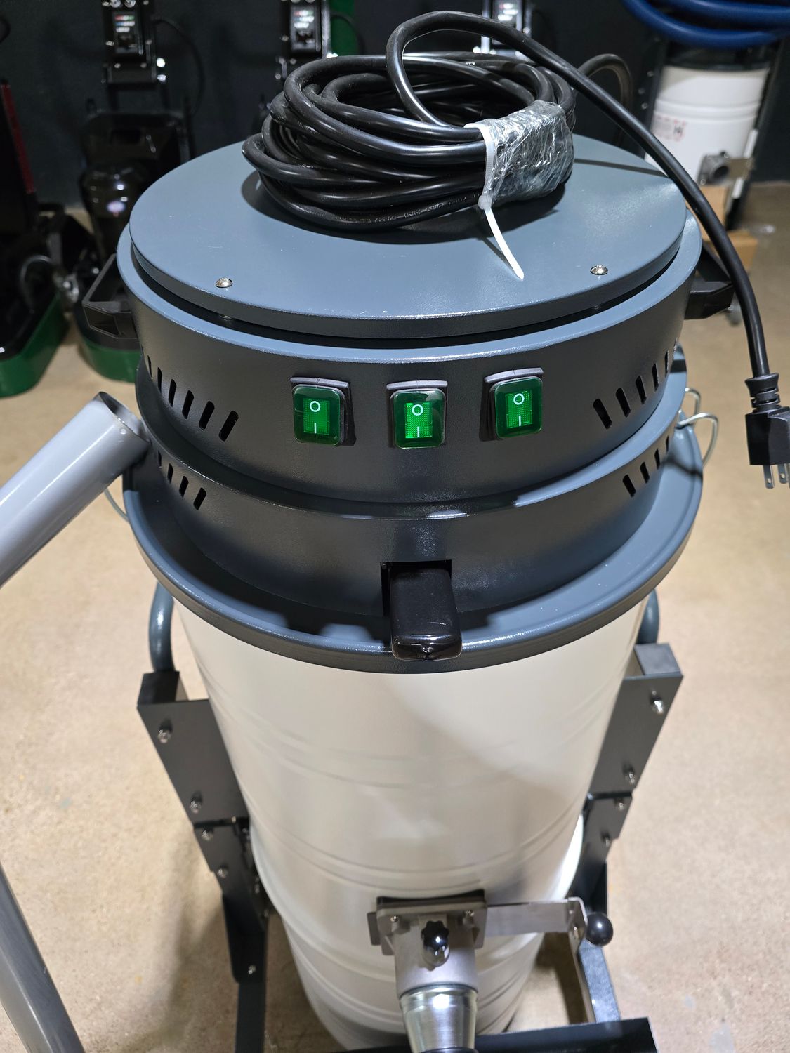 NexJetVac  3 Motor Dust/Water Vacuum