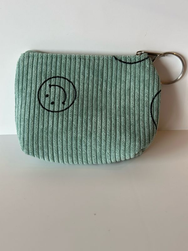 Etui Smiley grün