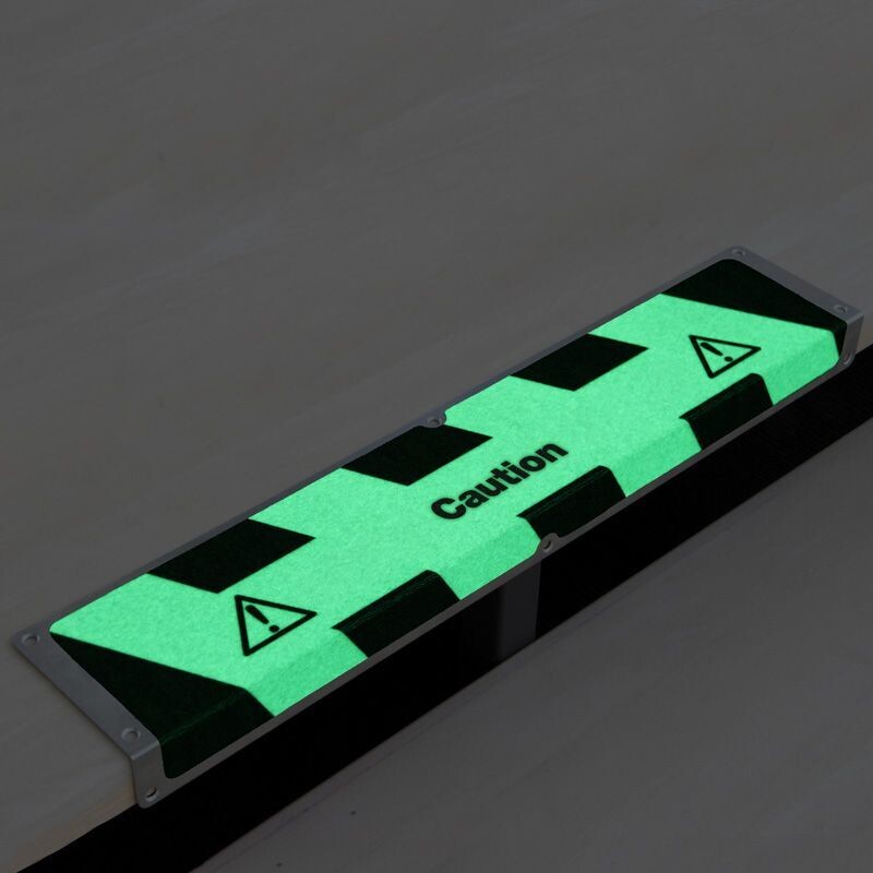 Anti-Slip Aluminium Step Cover m2 Glow in Dark "Caution" 120x635x45mm