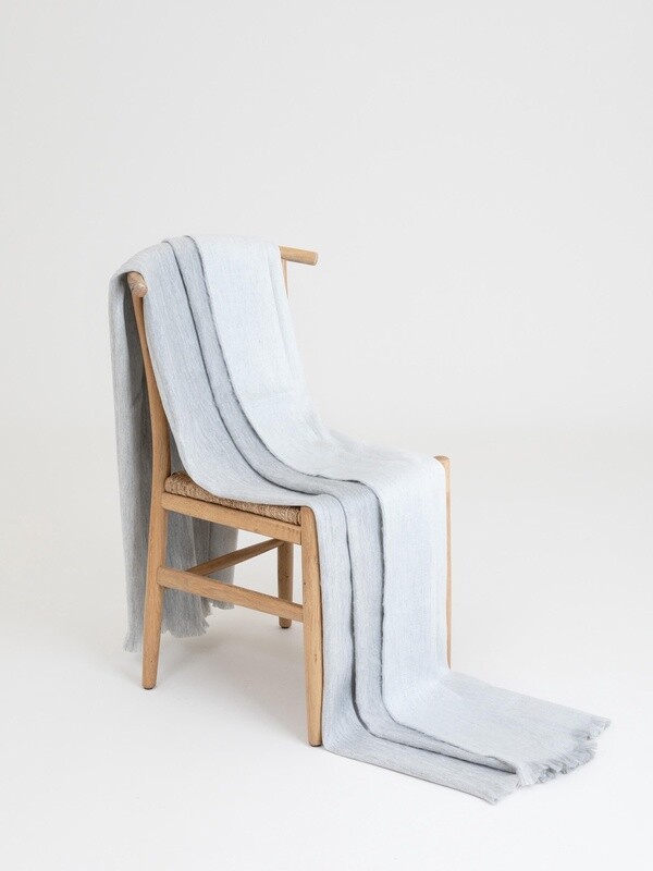 Double Plaid Light Grey/White 240x170cm