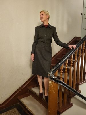 kurze Jacke im Stil der 40er aus Wollboucle kurze Jacke im Stil der 40er aus Wollboucle
